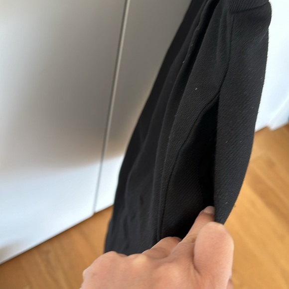 Pleated skirt with pockets! - Picture 3 of 3